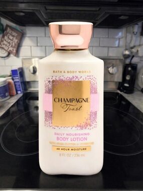 Bath & Body Works Champagne Toast Body Lotion - Pink/Gold